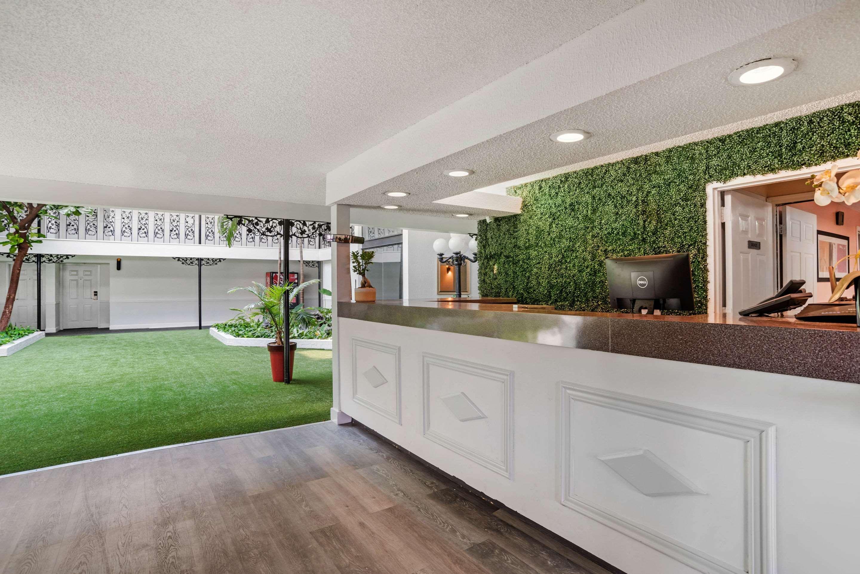 Baymont By Wyndham Montgomery Al מראה חיצוני תמונה